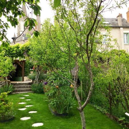 Le Petit Jardin Yoyo Hotel Monts Esterno foto