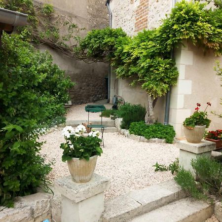 Le Petit Jardin Yoyo Hotel Monts Esterno foto